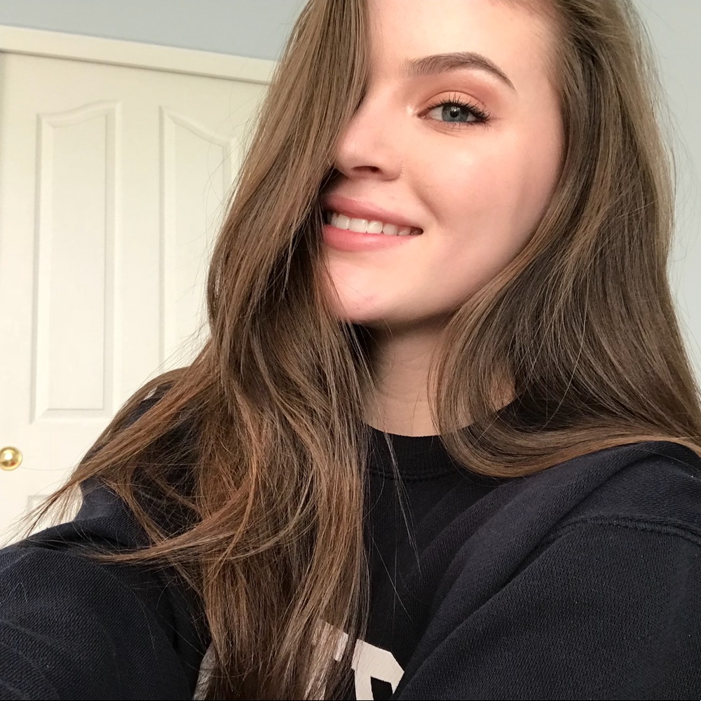 Meet your Posher, Mikayla